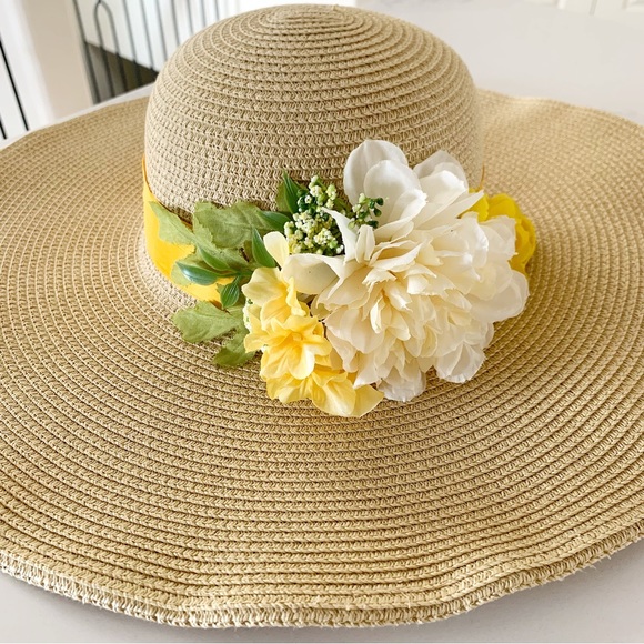 ? MAGID Floppy Handmade Faux Flower Wide Brim Woven Paper Straw Hat main image 7